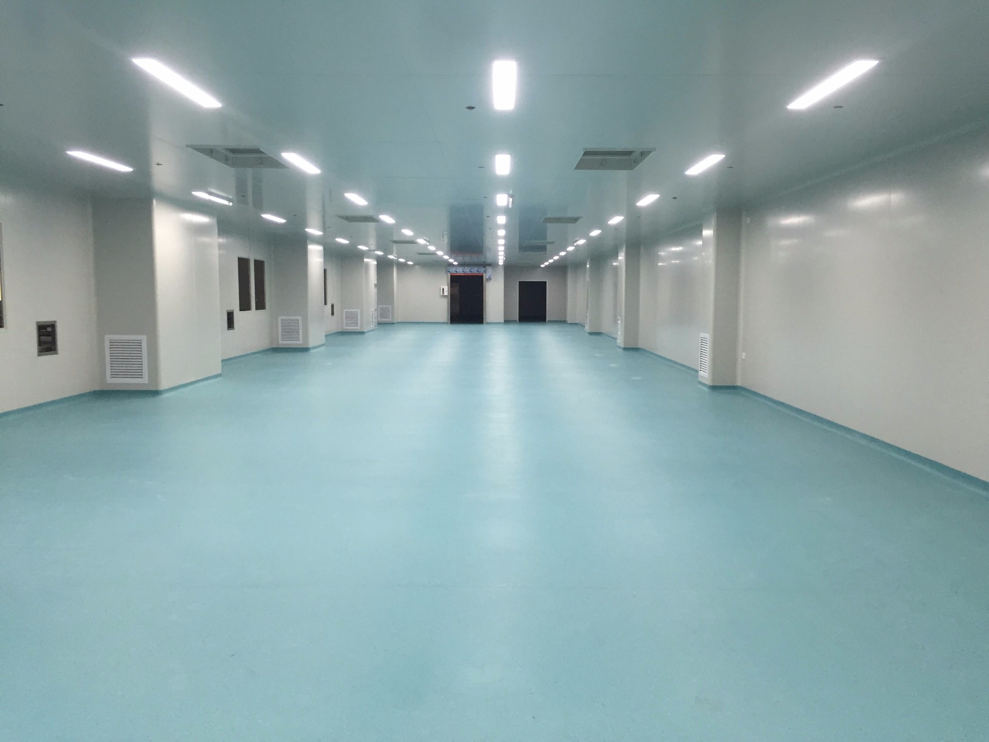 深圳無塵車間裝修.jpg 深圳無塵車間裝修.jpg